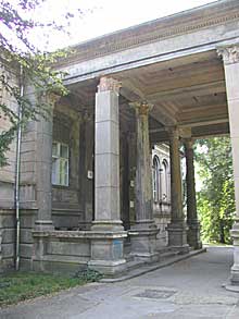 Nordansicht S&auml;ulenhalle vor Bauma&szlig;nahme