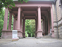 S&uuml;dansicht S&auml;ulenvorhalle nach Bauma&szlig;nahme